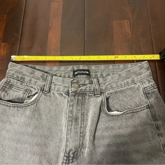 Pretty Little Thing Jeans Us 10 UK 14 High Rise Straight Distressed Women’s - Picture 8 of 11
